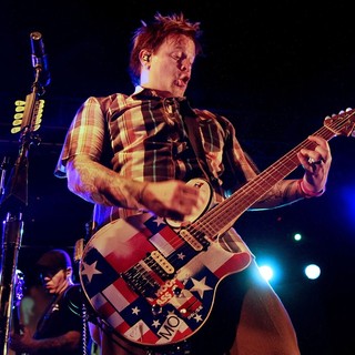 Erik Chandler, Jaret Reddick, Bowling For Soup in Bowling For Soup Performing at Liverpool O2 Academy