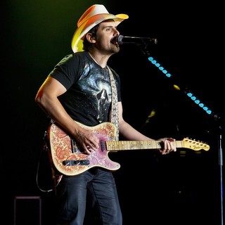 Brad Paisley in Brad Paisley Performs Live