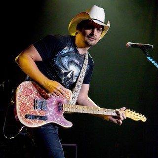 Brad Paisley in Brad Paisley Performs Live