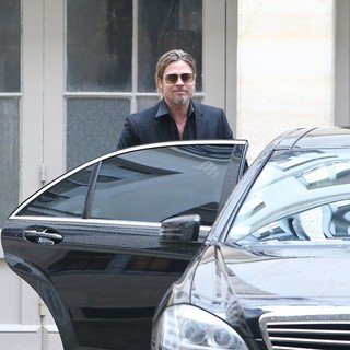 Brad Pitt in Brad Pitt Is Seen After Shopping in Paris