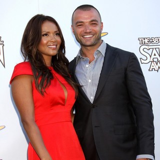Lesley-Ann Brandt, Nick Tarabay in The 2012 Saturn Awards