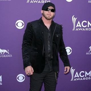 2012 ACM Awards - Arrivals