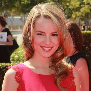 Bridgit Mendler in 2012 Creative Arts Emmy Awards - Arrivals