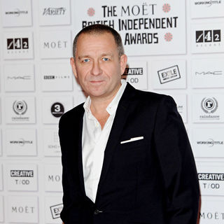 Sean Pertwee