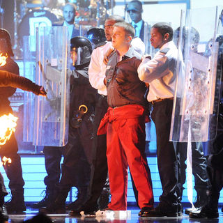 Plan B in The BRIT Awards 2011 - Inside