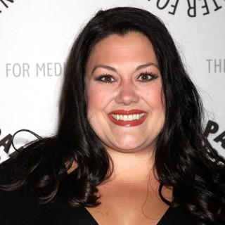 Brooke Elliott in Drop Dead Diva: Season 1 Finale