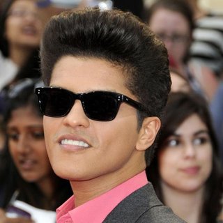 Bruno Mars in 22nd Annual MuchMusic Video Awards - Arrivals