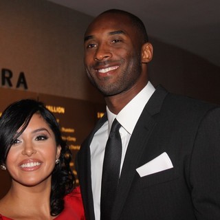 Vanessa Bryant, Kobe Bryant in Valentino Garavani Is Honored with The 2011 Couture Council Award for Artistry of Fashion
