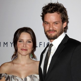 Sophia Bush, Austin Nichols in The 17th Annual Race to Erase MS