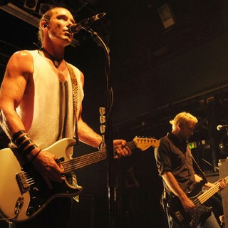 Gavin Rossdale, Corey Britz, Bush in Bush Perform Live
