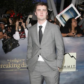 Cameron Bright in The Premiere of The Twilight Saga's Breaking Dawn Part II - cameron-bright-premiere-breaking-dawn-2-02