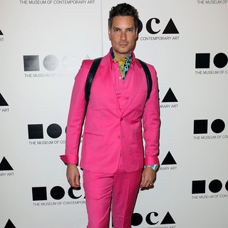 Cameron Silver in 2011 MOCA Gala: An Artist's Life Manifesto - Arrivals