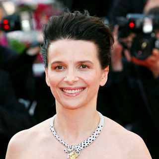 2010 Cannes International Film Festival - Day 12 - Palme d'Or Closing Ceremony Red Carpet Arrivals