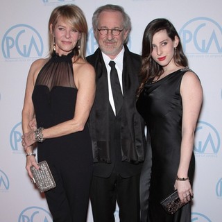 Kate Capshaw, Steven Spielberg, Sasha Spielberg in The 23rd Annual Producers Guild Awards - Arrivals