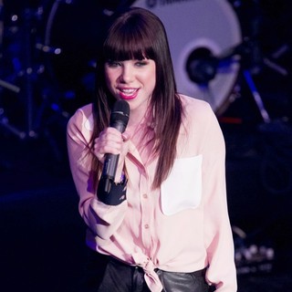 Carly Rae Jepsen in Carly Rae Jepsen Performs at CHUM FanFest - During The 2012 Slacker Canadian Music Week