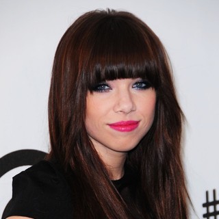 Carly Rae Jepsen in Comedy Central's Night of Too Many Stars: America Comes Together for Autism Programs - Arrivals
