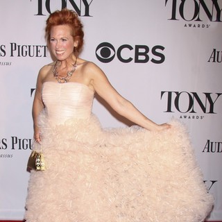 Carolee Carmello