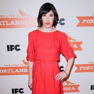 Carrie Brownstein in The Second Season Premiere of Portlandia