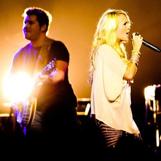 Carrie Underwood in Carrie Underwood Performing Live in Concert
