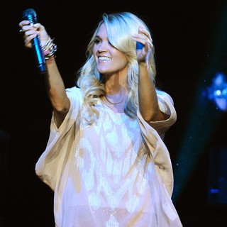 Carrie Underwood in Carrie Underwood Performing Live in Concert