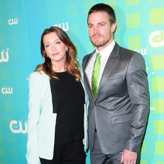 Katie Cassidy, Stephen Amell in 2012 The CW Upfront Presentation