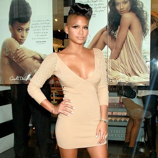 Cassie in The Carol's Daughter Spokesbeauty and Monoi Repairing Collection Launch