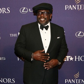 Cedric the Entertainer in BET Honors 2013: Red Carpet Presented by Pantene - Arrivals