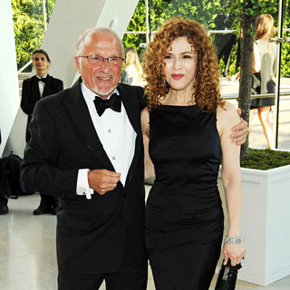 Stan Herman, Bernadette Peters in 2010 CFDA Fashion Awards - Arrivals