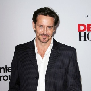 Charles Mesure