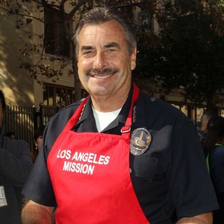 Charlie Beck in The Los Angeles Mission's Thanksgiving for Skid Row Homeless