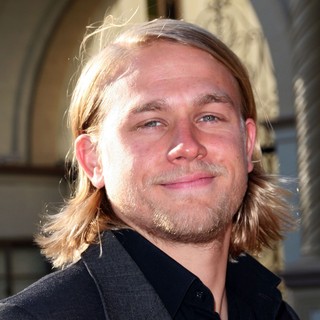 Charlie Hunnam in FX Premiere Screening of Sons of Arnachy