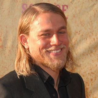 Charlie Hunnam in FX Premiere Screening of Sons of Arnachy