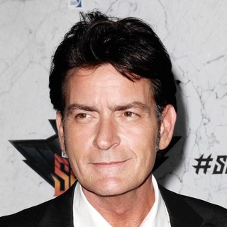 Charlie Sheen in Comedy Central Roast of Charlie Sheen - Arrivals
