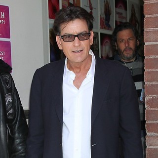 Charlie Sheen in Charlie Sheen Outside The Wendy Williams Show