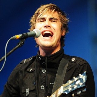Charlie Simpson in V Festival - Day Two