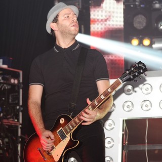 Chase & Status in Chase and Status Performing - chase-status-performing-02