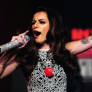 Cher Lloyd in Cher Lloyd Performs Live
