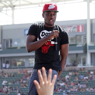 Chiddy Bang in 102.7 KIIS FM's Wango Tango 2012 - Show - chiddy-bang-wango-tango-2012-show-03
