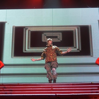 Chris Brown in Chris Brown Performing Live During His F.A.M.E. Tour