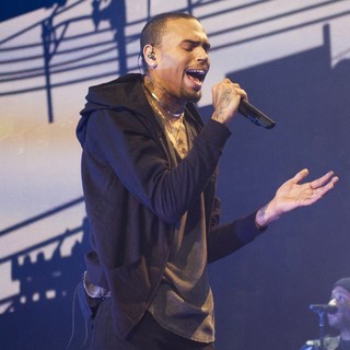 Chris Brown in Chris Brown Performs During His Sold Out Carpe Diem Tour
