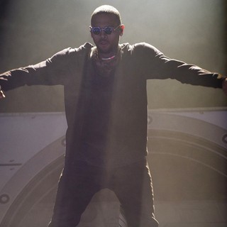 Chris Brown in Chris Brown Performs During His Sold Out Carpe Diem Tour