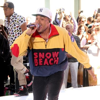 Chris Brown in Chris Brown Performs Live as Part of The Today Show's Concert Series