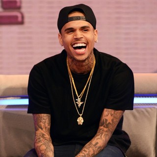 Chris Brown Appears on BET's 106 and Park to Promote His Single Fine China - chris-brown-promote-fine-china-03