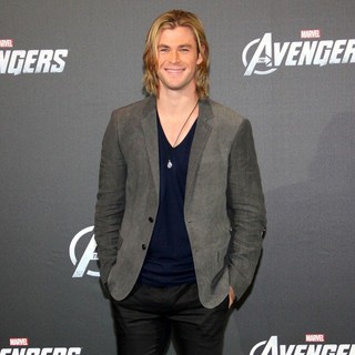 Chris Hemsworth in The Photocall for The Movie Marvel's The Avengers