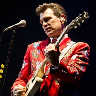 Chris Isaak in Chris Isaak Performing Live