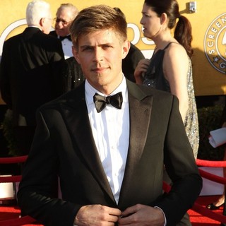 Chris Lowell in The 18th Annual Screen Actors Guild Awards - Arrivals
