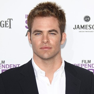 Chris Pine in 27th Annual Independent Spirit Awards - Arrivals