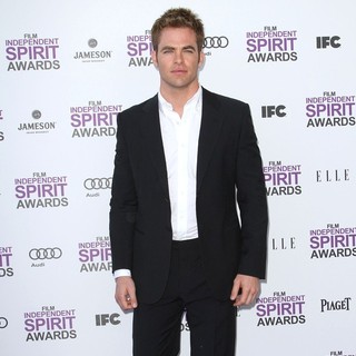 Chris Pine in 27th Annual Independent Spirit Awards - Arrivals