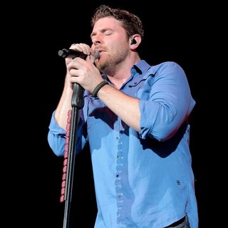 Chris Young Performs Live During His My Kind of Party Tour