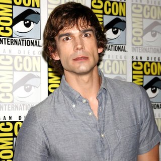 Christopher Gorham in 2011 Comic Con Convention - Day 1 - Arrivals